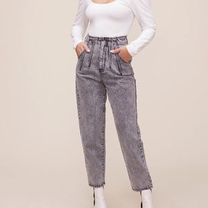 ASTR the Label Perfectly Pleated Jeans